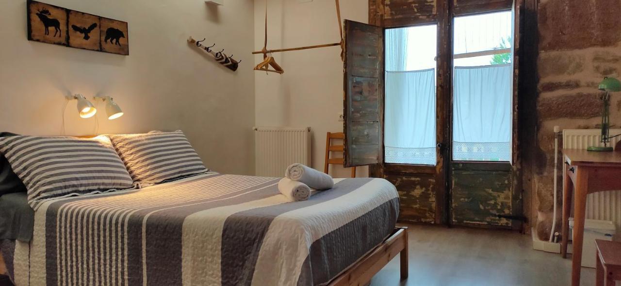 Albergue Valderrobres Auto Check-In Bagian luar foto