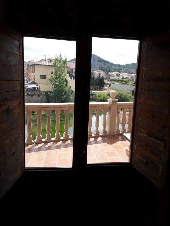 Albergue Valderrobres Auto Check-In Bagian luar foto