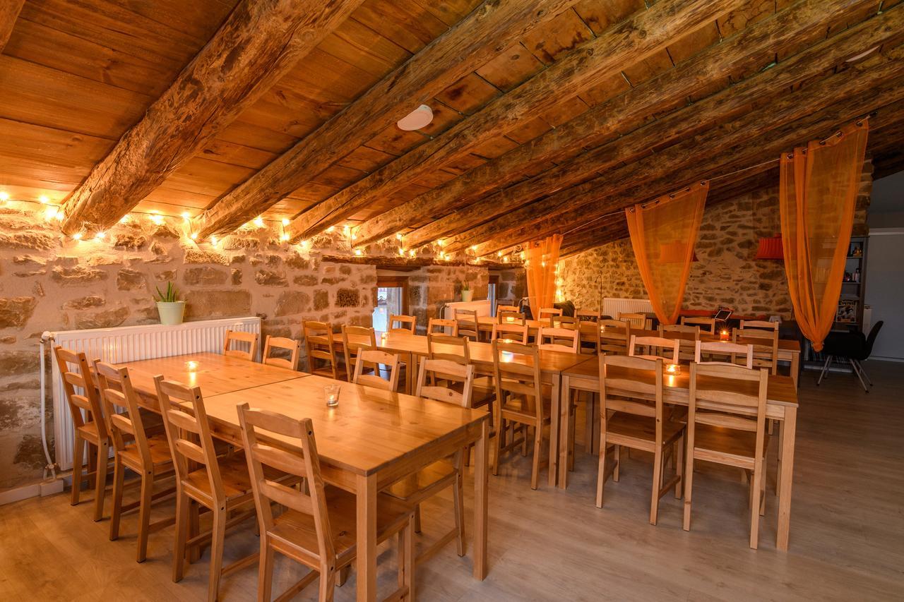 Albergue Valderrobres Auto Check-In Bagian luar foto