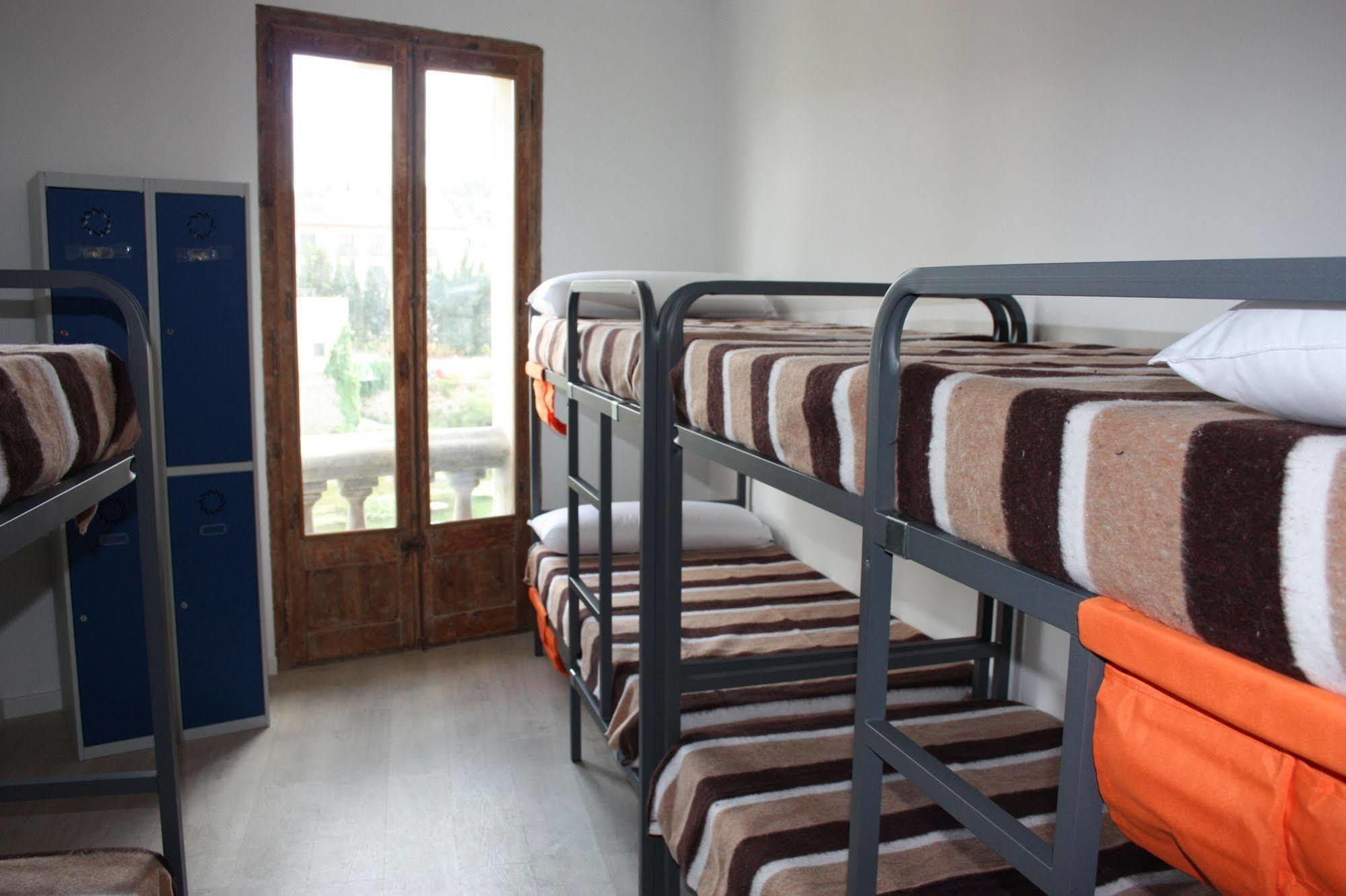 Albergue Valderrobres Auto Check-In Bagian luar foto