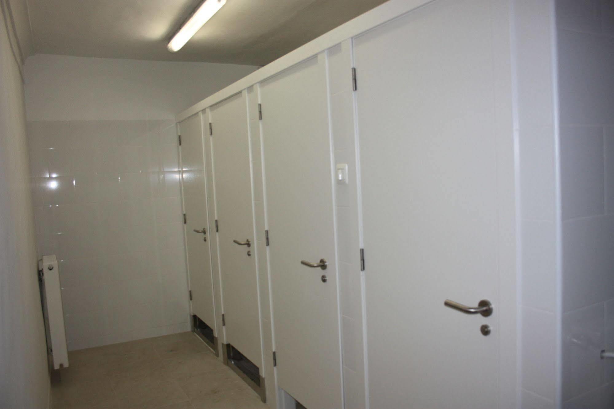 Albergue Valderrobres Auto Check-In Bagian luar foto